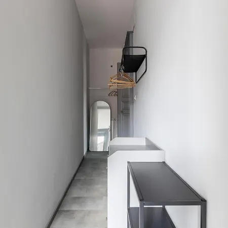 Appartement Con Tetti Affrescati A Centro *